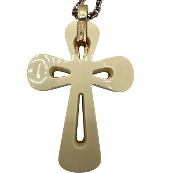 Sarah Coventry Cross Pendant Necklace 24" Chain Cream & Goldtone Costume Jewelry - Picture 4 of 5